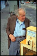 old_man7.1.jpg (11477 bytes)
