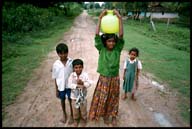 kabini village kids1 12457 bytes