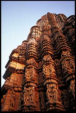 duladeo temple khajuraho close 25517 bytes