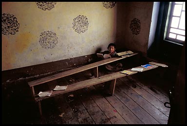 monk in schoolroom 20171 bytes