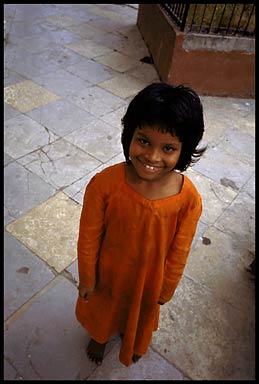 orange girl 18593 bytes